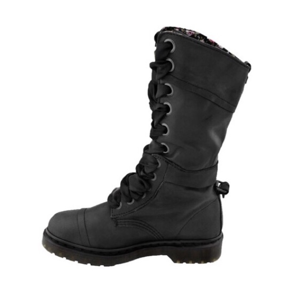 Dr. Martens Women's Triumph 1914 W Boot